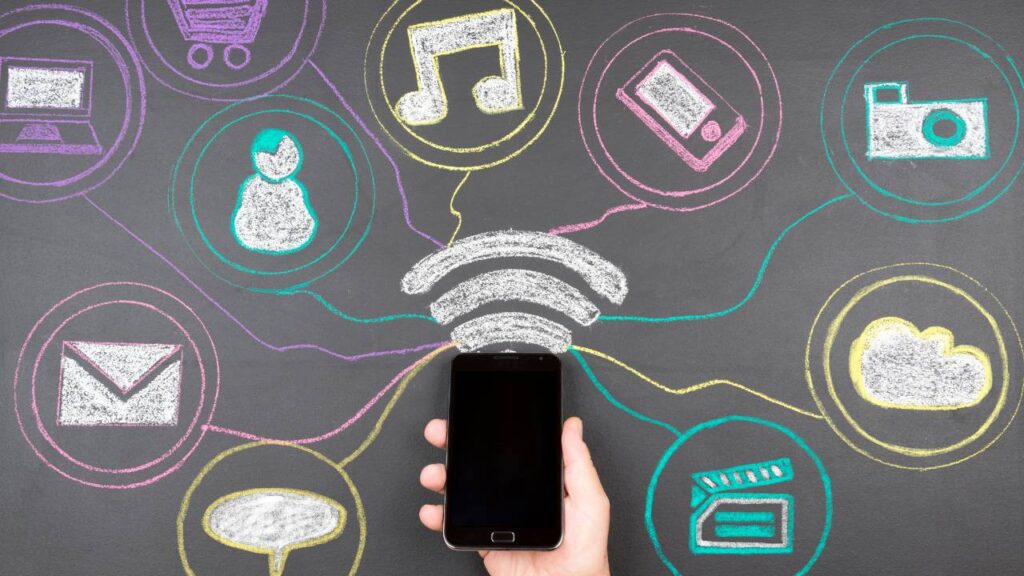 smartphone met blackboard popouts